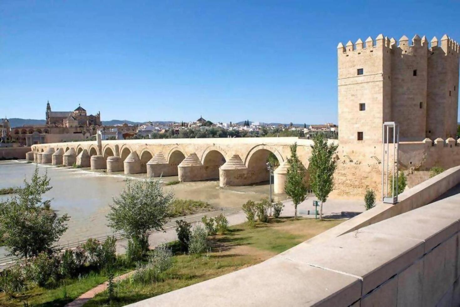 Calahorra Experience Apartment Cordoba Ngoại thất bức ảnh